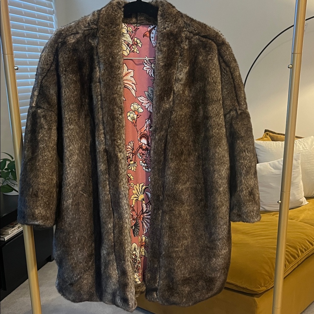 Zara Brown NWT Reversible Faux Fur Jacket size Medium